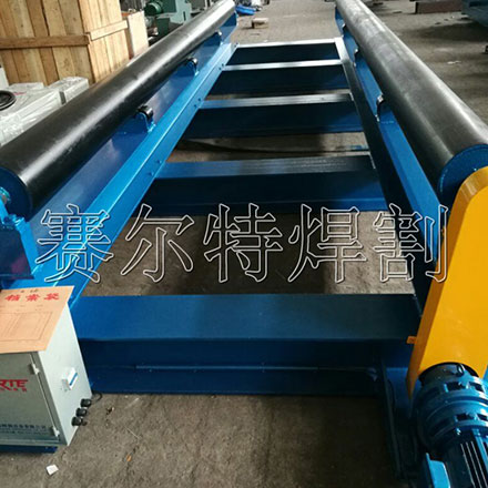Long axle roller carrier